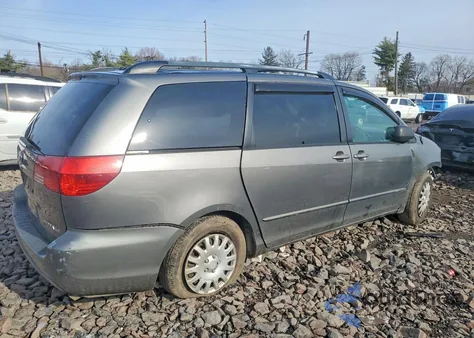 2004 Toyota Sienna Le 8 Passenger z USA, uszkodzony, nr VIN 5TDZA23CX4S124253